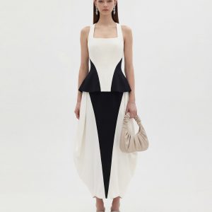 Monochrome Paneled Structured Pannier Maxi Skirt - Black