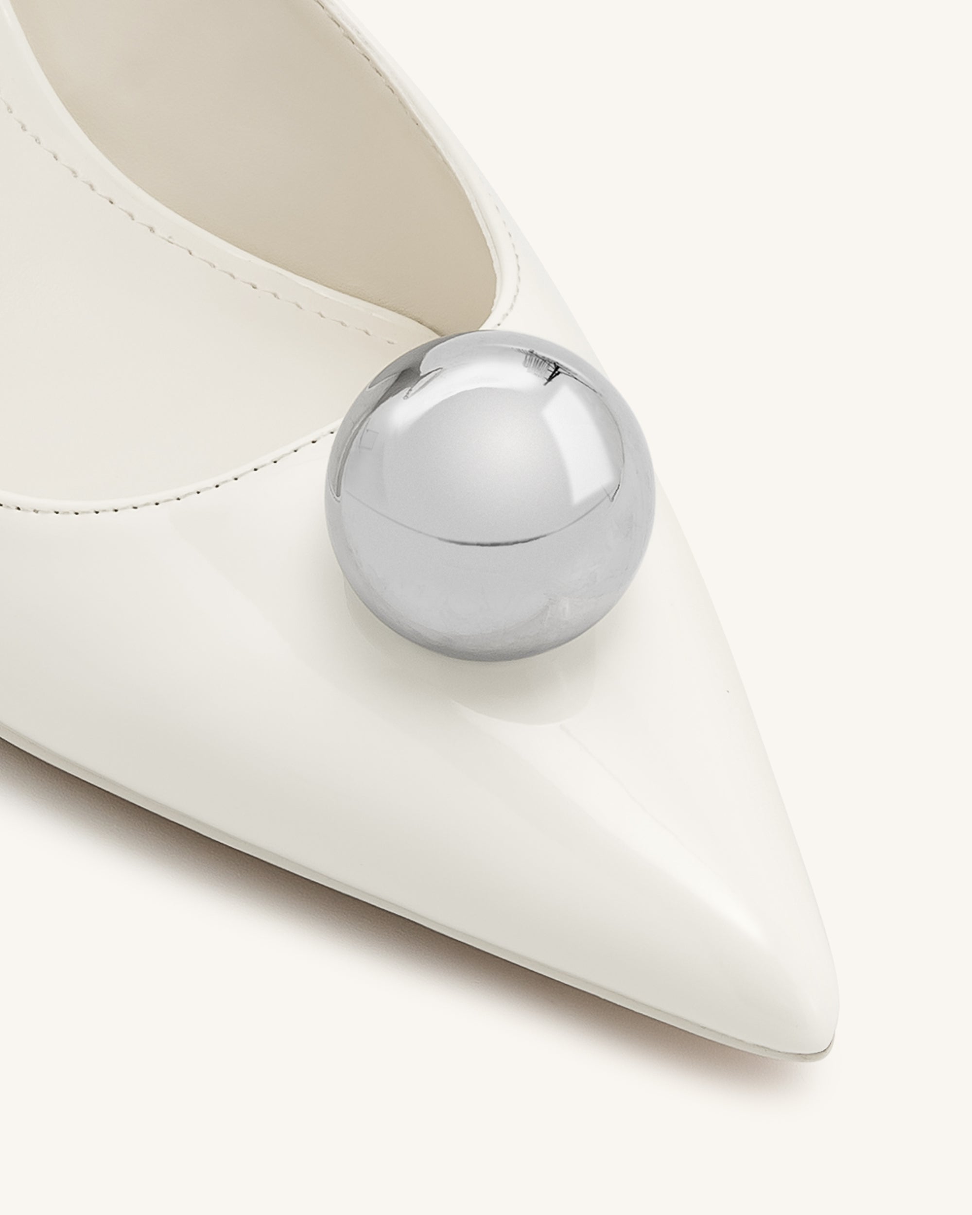 Jewel Buckle Kitten Heels Pumps - White - Image 4
