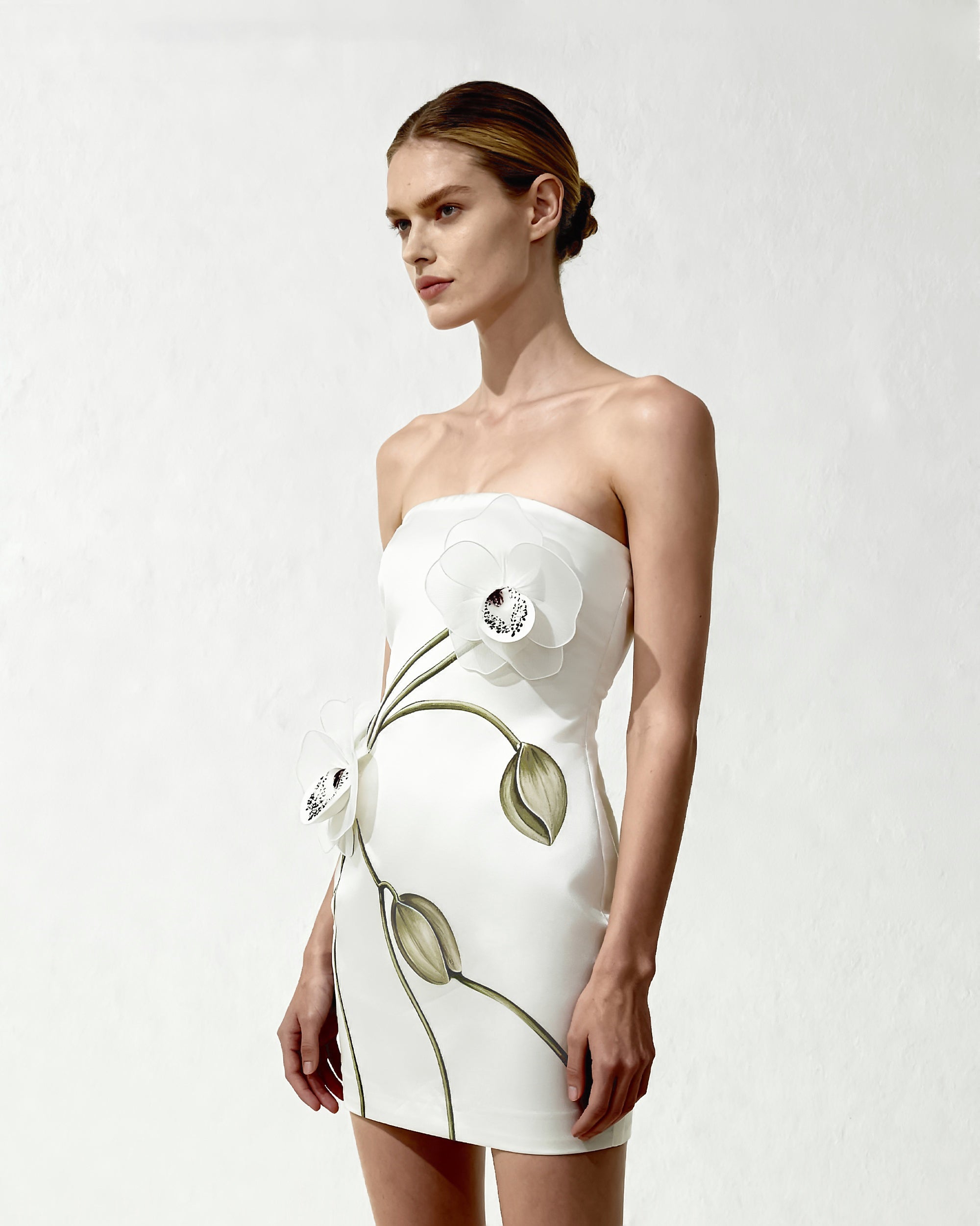 Orchid Appliqu?? Strapless Dress - White - Image 2