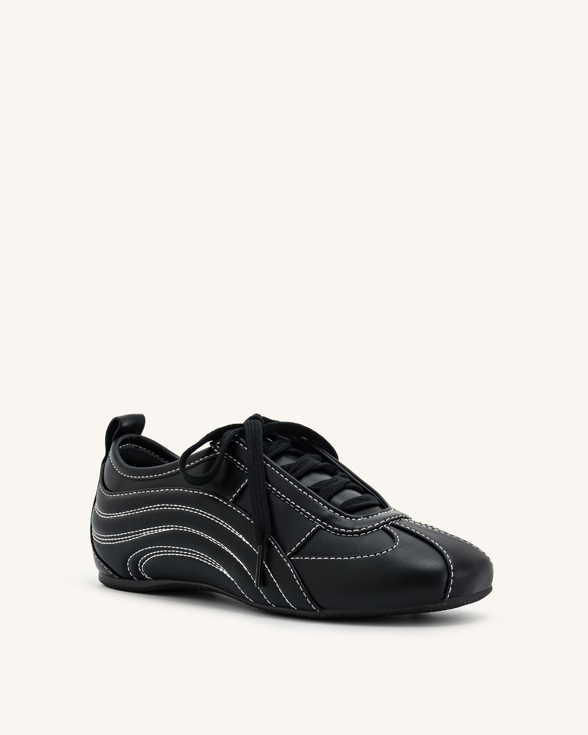 Ferne Streamlined Lustrous Sneakers - Black - Image 3